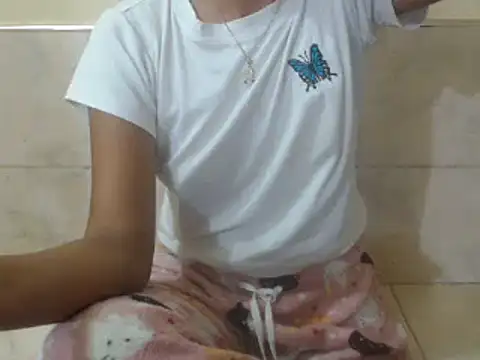 Snapshot of Nolimtslove chatting on 03-08-25, 08:46 Nolimtslove online show from 03-08-25, 08:46