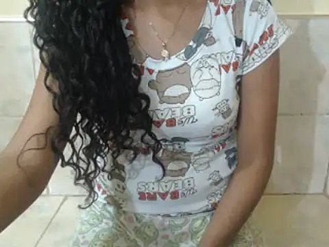 Snapshot of Nolimtslove chatting on 03-13-25, 10:47 Nolimtslove online show from 03-13-25, 10:47