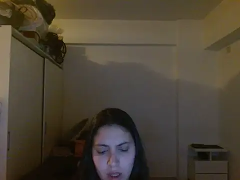 Snapshot of xBubblyBarbiexx chatting on 09-12-25, 01:06 xBubblyBarbiexx online show from 09-12-25, 01:06