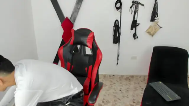 Snapshot of Harry_LatinBoy chatting on 11-10-25, 07:35 Harry LatinBoy online show from 11-10-25, 07:35