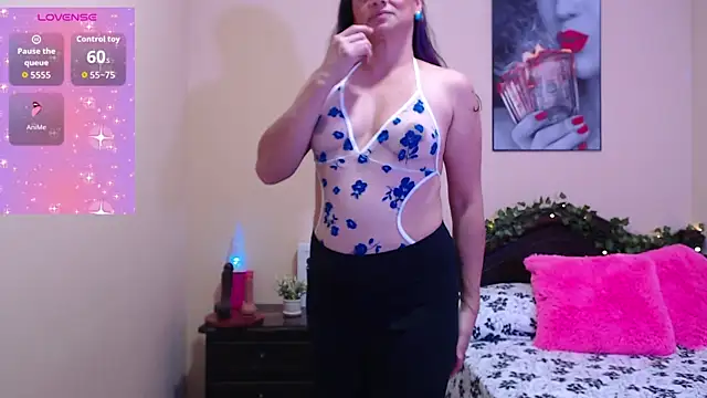 sara florez1 online show from 12-04-25, 11:08