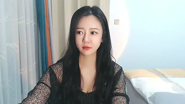 zoe-keke online show from 12-21-24, 10:39