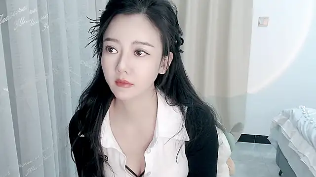 zoe-keke online show from 02-15-25, 11:06