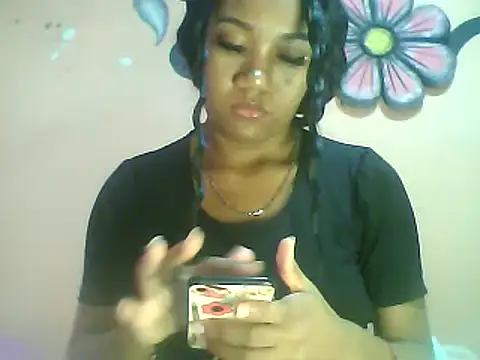 Snapshot of Fariana01 chatting on 01-09-25, 10:41 Fariana01 online show from 01-09-25, 10:41