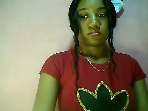 Snapshot of Fariana01 chatting on 01-29-25, 10:43 Fariana01 online show from 01-29-25, 10:43