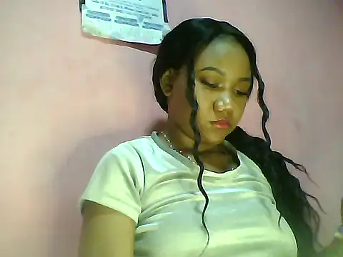 Snapshot of Fariana01 chatting on 01-30-25, 07:59 Fariana01 online show from 01-30-25, 07:59