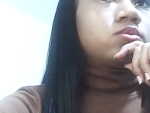 Snapshot of Fariana01 chatting on 11-04-25, 11:59 Fariana01 online show from 11-04-25, 11:59