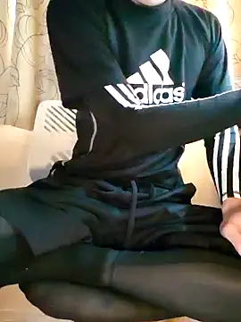 keigo-666 online show from 02-05-25, 10:22