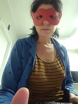 Vagabondainnamorata online show from 11-19-25, 03:39