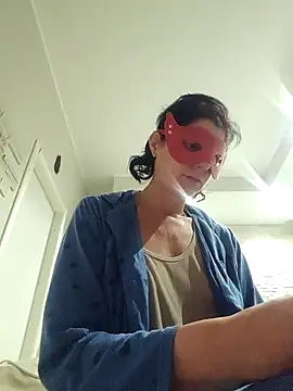 Vagabondainnamorata online show from 12-22-25, 03:47