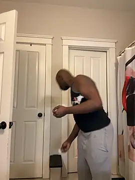 Snapshot of Bignc chatting on 10-26-25, 11:20 Bignc online show from 10-26-25, 11:20