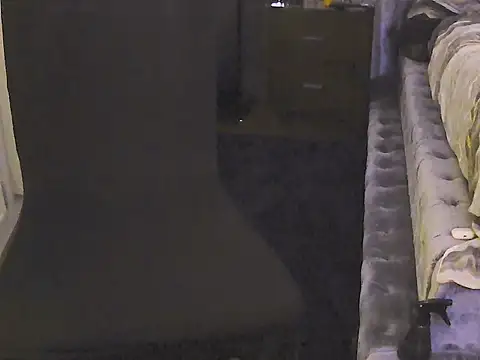 Snapshot of Bignc chatting on 11-04-25, 08:30 Bignc online show from 11-04-25, 08:30