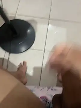 Snapshot of wesley2118 chatting on 03-13-26, 06:14 wesley2118 online show from 03-13-26, 06:14