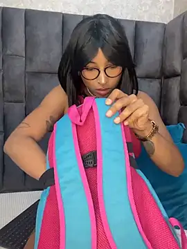 Snapshot of LollaByer chatting on 02-14-25, 05:14 LollaByer online show from 02-14-25, 05:14