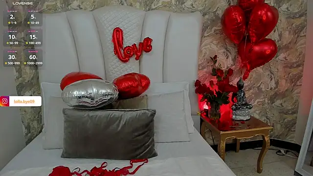 Snapshot of LollaByer chatting on 02-14-25, 08:26 LollaByer online show from 02-14-25, 08:26