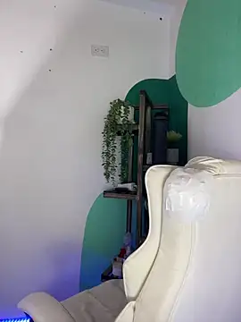 LollaByer online show from 04-21-26, 09:06