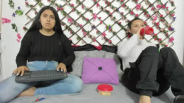 thedream girls online show from 02-13-25, 11:39