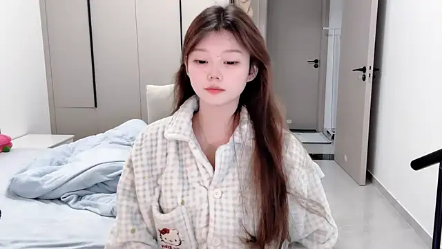 yangyang-1115 online show from 10-30-25, 05:42