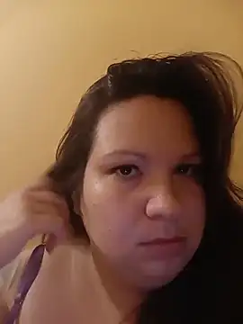 Snapshot of Szilvi93 chatting on 05-31-26, 05:26 Szilvi93 online show from 05-31-26, 05:26
