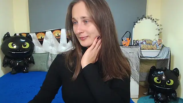 MichelLeee online show from 10-22-25, 11:10