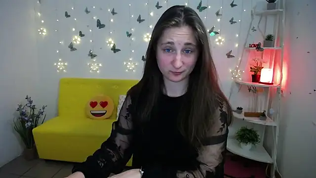 MichelLeee online show from 04-24-26, 05:10