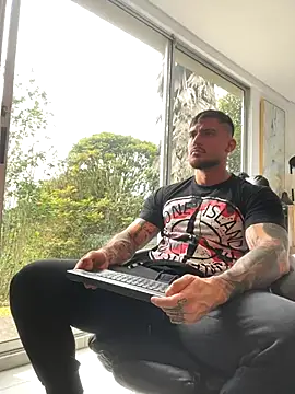 DimitriSullivan  online show from 12-16-25, 02:33