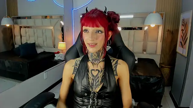 Snapshot of Ameliewitte_mjs chatting on 11-12-25, 09:14 Ameliewitte mjs online show from 11-12-25, 09:14