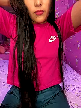 Snapshot of Velyn_18 chatting on 11-09-25, 03:16 Velyn 18 online show from 11-09-25, 03:16