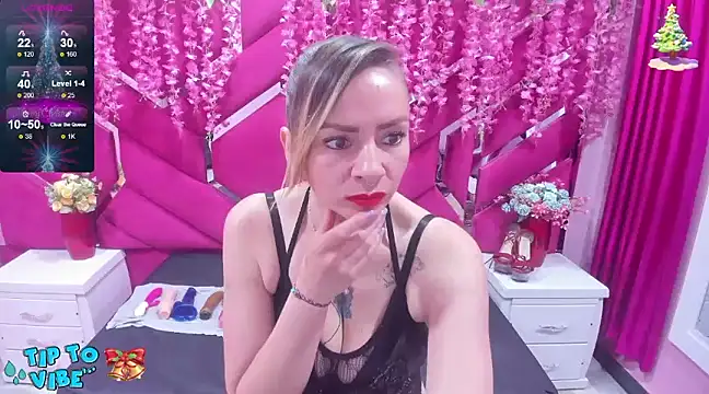 Snapshot of alaha_evans chatting on 12-27-24, 10:45 alaha evans online show from 12-27-24, 10:45