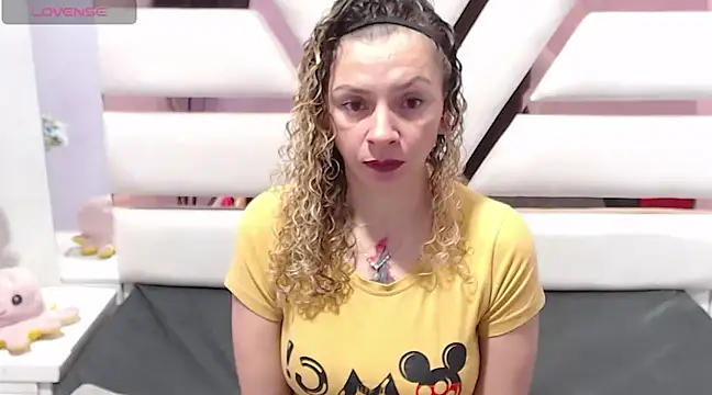 Snapshot of alaha_evans chatting on 03-20-25, 03:34 alaha evans online show from 03-20-25, 03:34