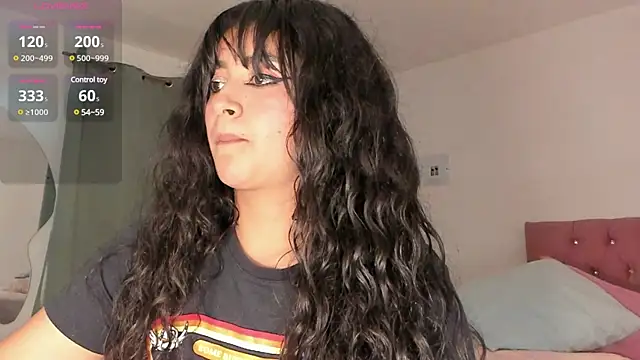 Snapshot of Lady_Rey chatting on 02-13-25, 01:08 Lady Rey online show from 02-13-25, 01:08