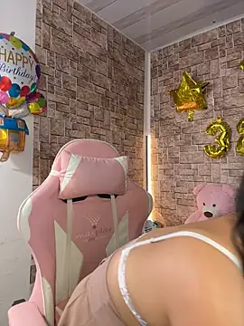 Lady Rey online show from 04-29-26, 01:43