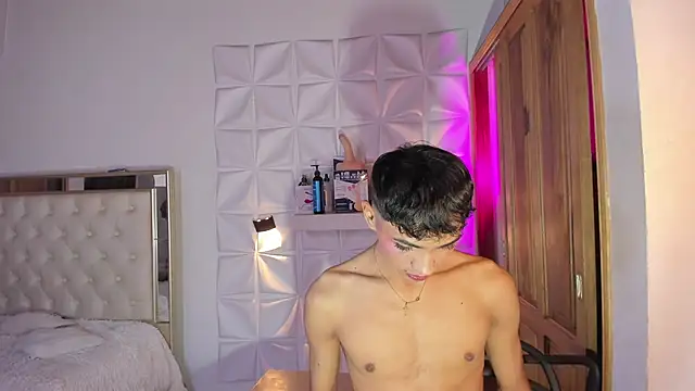 im sebaslopez online show from 12-15-25, 11:47