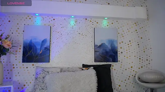 Aniie Doll online show from 02-06-26, 08:23