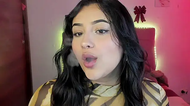 Snapshot of male_couper chatting on 12-07-24, 07:10 male couper online show from 12-07-24, 07:10