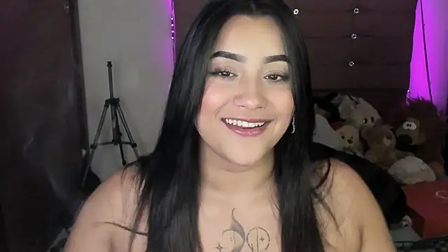 Snapshot of male_couper chatting on 12-22-24, 01:01 male couper online show from 12-22-24, 01:01