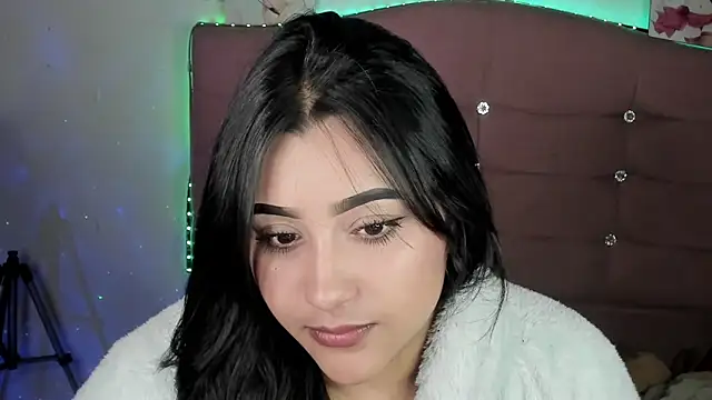 Snapshot of male_couper chatting on 02-26-25, 04:03 male couper online show from 02-26-25, 04:03