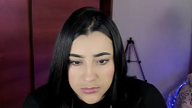 Snapshot of male_couper chatting on 03-06-25, 05:43 male couper online show from 03-06-25, 05:43