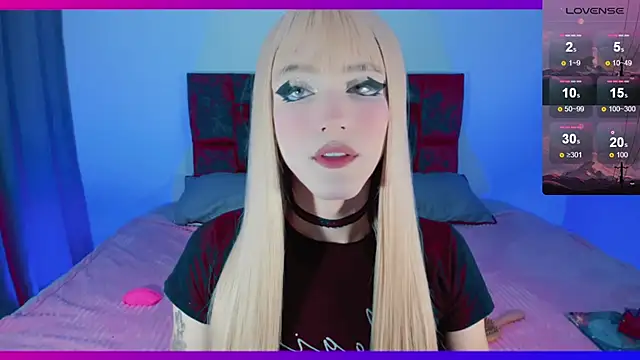 Snapshot of Kirmyy_ chatting on 12-06-24, 12:45 Kirmyy  online show from 12-06-24, 12:45