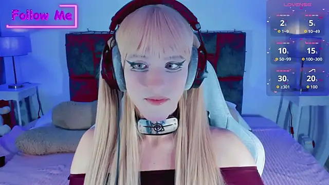 Snapshot of Kirmyy_ chatting on 09-19-25, 10:21 Kirmyy  online show from 09-19-25, 10:21