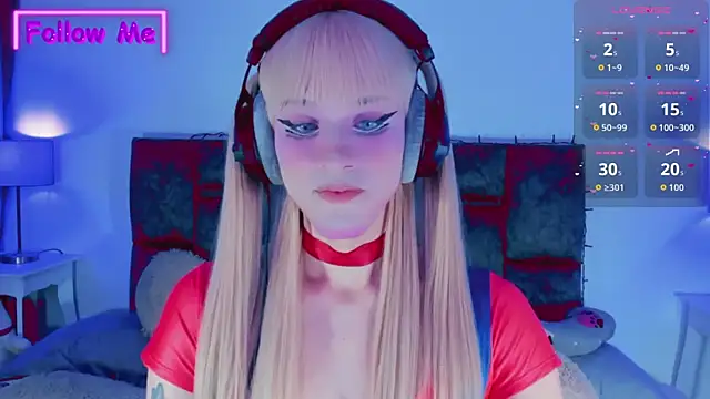 Kirmyy  online show from 10-31-25, 10:44