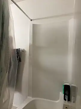 Snapshot of dylanwolf01 chatting on 11-30-25, 05:50 dylanwolf01 online show from 11-30-25, 05:50