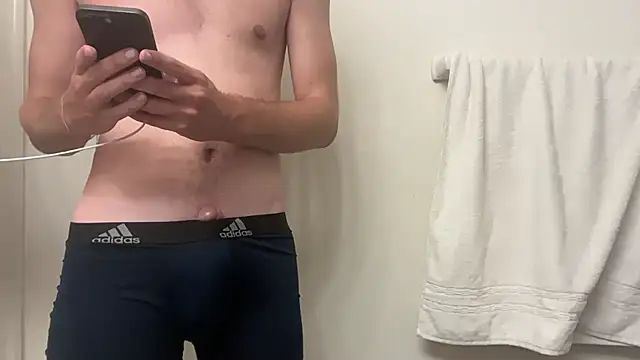 dylanwolf01 online show from 06-28-26, 10:49