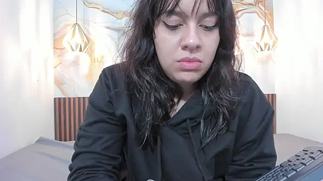 Snapshot of MelissaGilll chatting on 12-02-25, 07:20 MelissaGilll online show from 12-02-25, 07:20