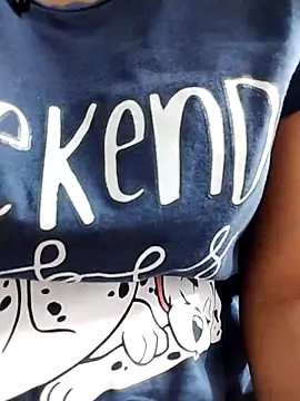 Snapshot of shalini_fire chatting on 09-29-25, 06:13 shalini fire online show from 09-29-25, 06:13