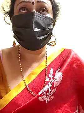 Snapshot of rekha_naier chatting on 02-05-25, 08:11 rekha naier online show from 02-05-25, 08:11