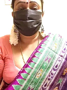 Snapshot of rekha_naier chatting on 02-05-25, 01:33 rekha naier online show from 02-05-25, 01:33