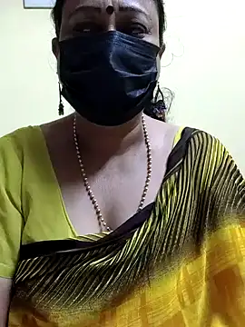Snapshot of rekha_naier chatting on 02-10-25, 05:14 rekha naier online show from 02-10-25, 05:14