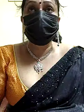 Snapshot of rekha_naier chatting on 02-10-25, 02:26 rekha naier online show from 02-10-25, 02:26