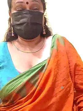 Snapshot of rekha_naier chatting on 03-07-25, 05:38 rekha naier online show from 03-07-25, 05:38